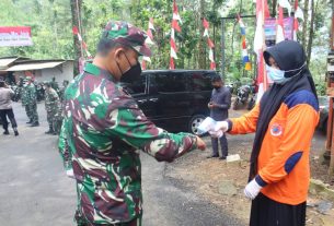 Kunjungan Asrena Kasad Di Lokasi TMMD Reguler Ke-110 Kodim 0728/Wonogiri Tetap Terapkan Protokol Kesehatan