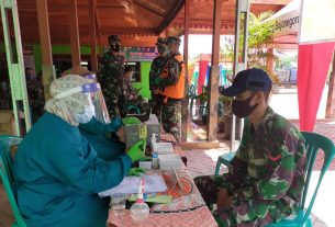 Satuan Tugas TMMD Bojonegoro Terima Vaksin Covid-19 Tahap Pertama