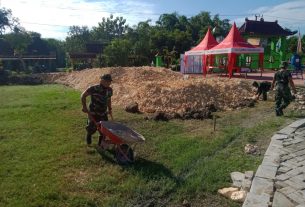 Cegah Longsor, Satgas TMMD Bojonegoro Tutup Kubangan Dengan Pedel