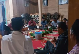 Satgas TMMD Bojonegoro Hadiri Hajatan Dirumah Warga