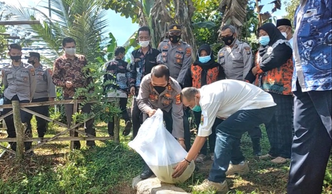 Kapolres Tanggamus Launcing KTN Tingkat Kecamatan Air Naningan