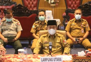 Bupati Lampung Utara Sabet Dua Penghargaan Penanganan Covid-19