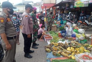 Pelda Ardinudin bersama dengan Tim Gugus Tugas laksanakan kegiatan penegakan disiplin protokol kesehatan