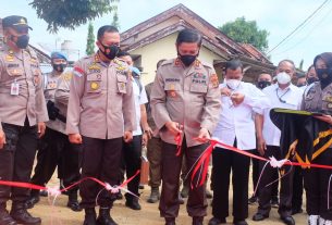 Kapolda Lampung resmikan lapangan tembak "99 shooting range"