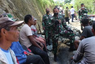 Kolonel Inf Deddy Suryadi Sapa Warga Di Lokasi TMMD Desa Brenggolo