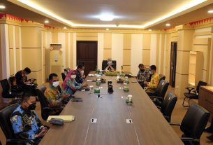 Pemprov Lampung Dorong Kabupaten Pesisir Barat Fokus Kembangkan Potensi Perikanan dan Pariwisata