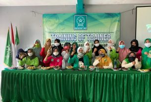 PC Fatayat NU Lampung Tengah Gelar Training Of Trainer