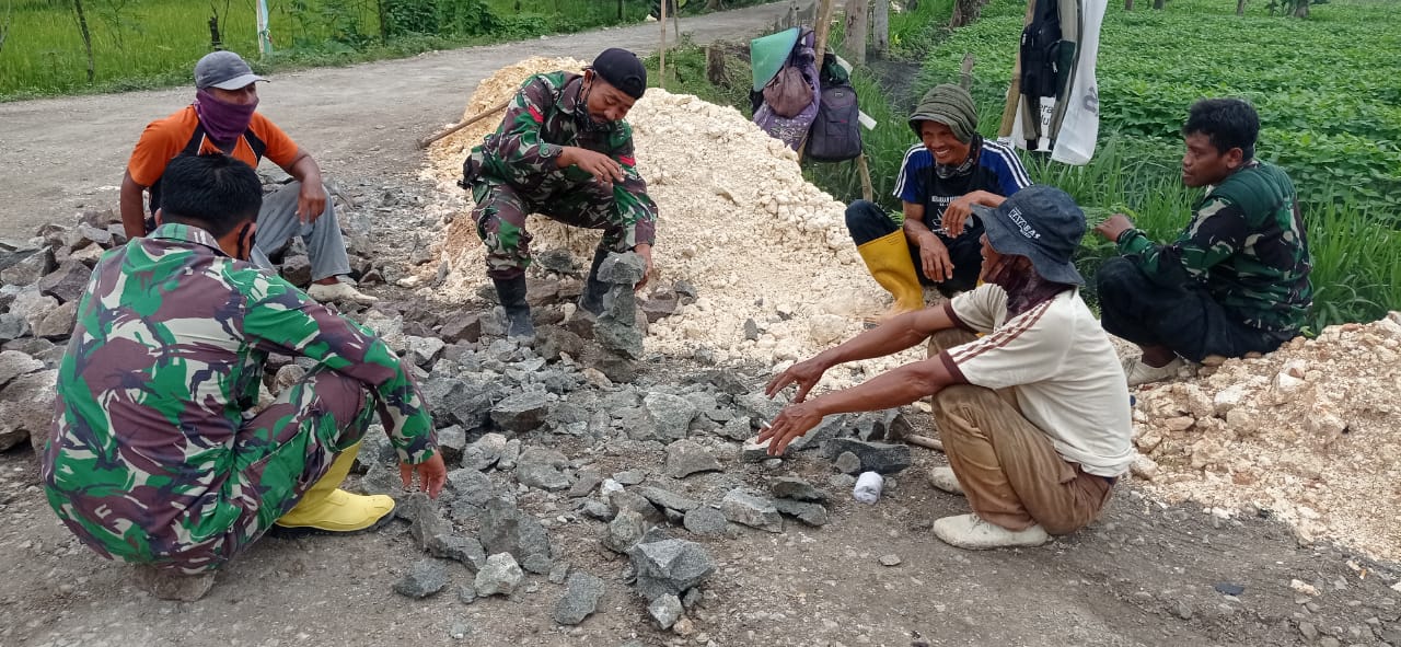 Dukungan Warga, Jadi Semangat Satgas TMMD Bojonegoro