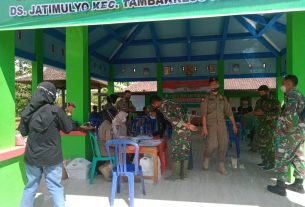 Babinsa Jatimulyo Koramil Tambakrejo, Hadiri Penyuluhan Rokok Ilegal TMMD Bojonegoro