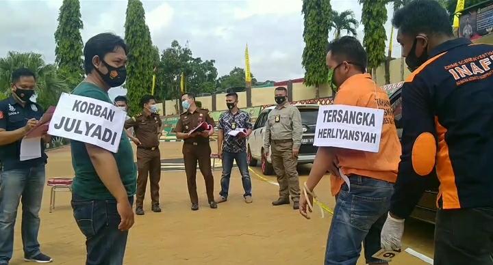 Satreskrim Polres Tanggamus Gelar Rekonstruksi Pembunuhan di Jalinbar Pugung