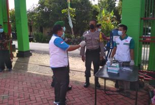 Cegah Penyebaran Covid-19, Babhinkamtibmas Desa Ngrancang Tak Luput Pengecekan Suhu Tubuh