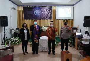 Dalam Rangka Hari Wafat Isa Almasih, Bupati Lamtim Mengunjungi Gereja GBI Sukadana