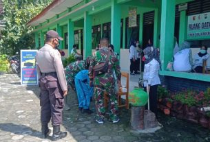 Manfaatkan Ruang Kelas Jadi Ruang Data PPKM Dilokasi TMMD 110 Bojonegoro