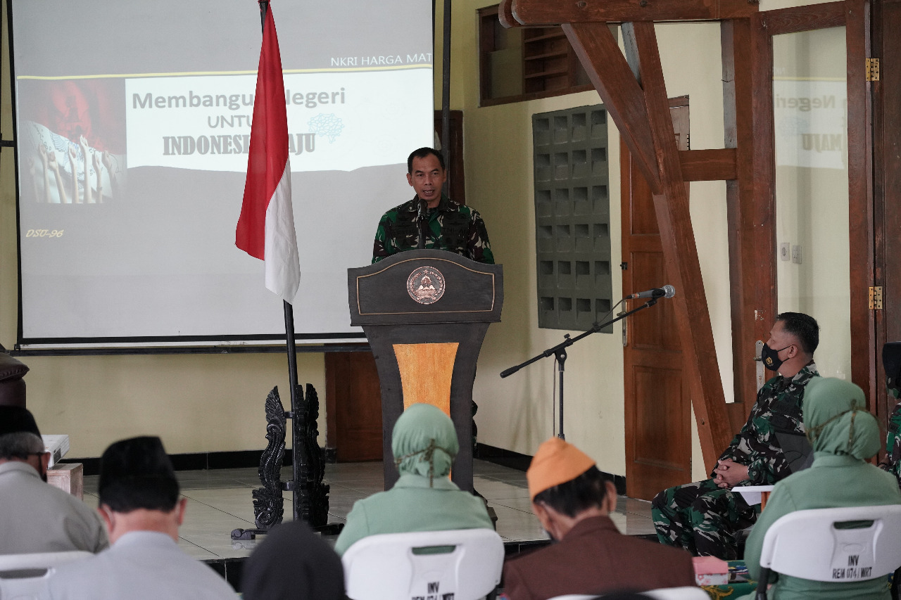 Perkokoh Sinergitas, Korem 074/Warastratama Gelar Komsos Dengan KBT