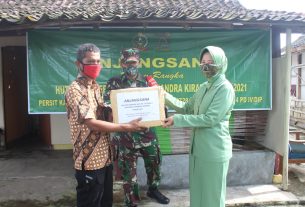 Penggali Kubur Dapat Perhatian Khusus Dari Ketua Persit KCK Cabang XLIX Dim Wonogiri