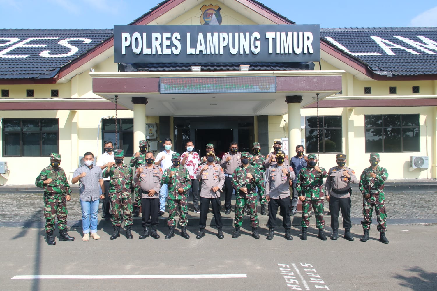 Pererat Sinergitas TNI Polri, Kodim 0429/Lamtim Dan Polres Lamtim Gelar Coffe Morning