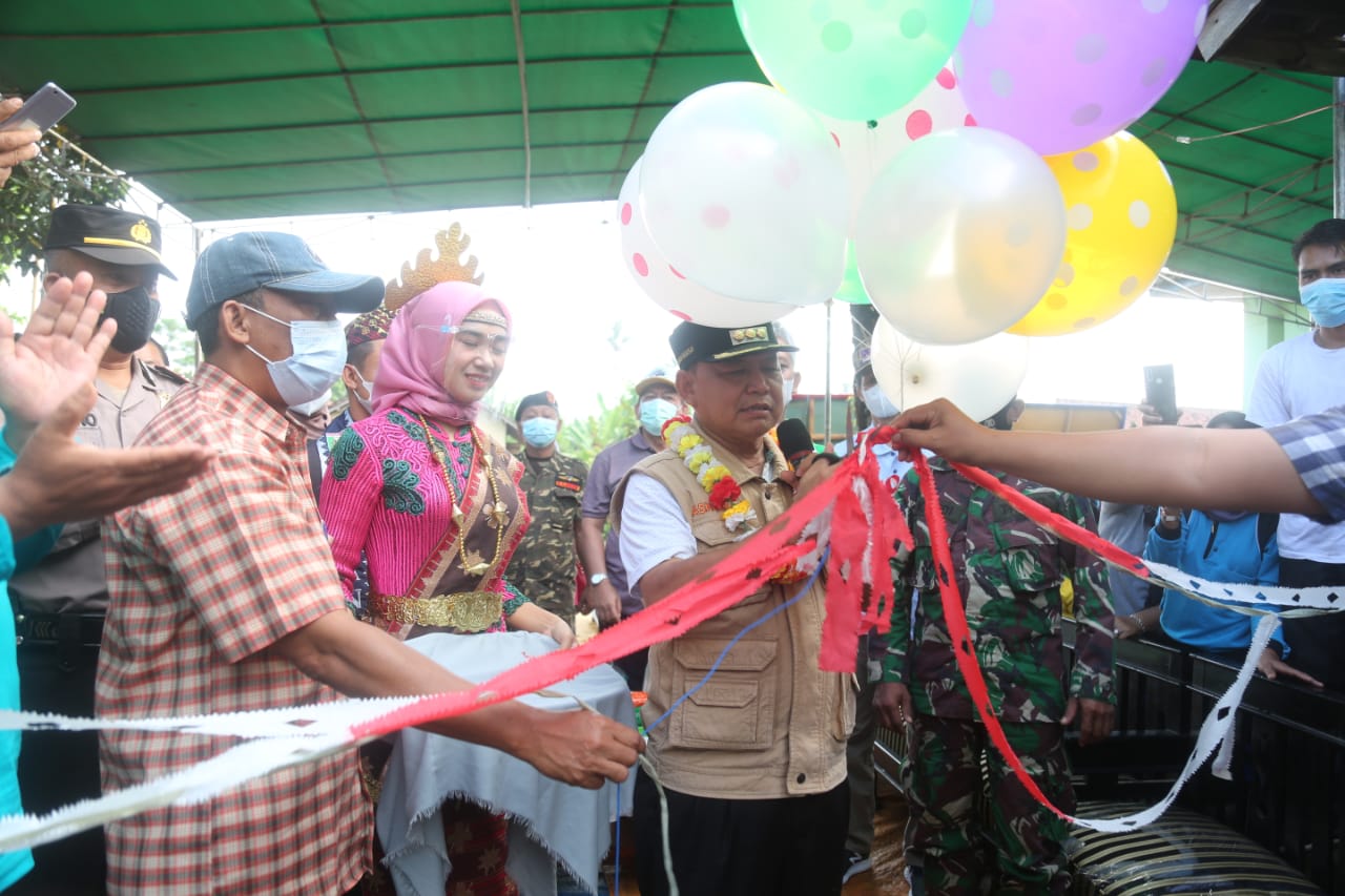 Bupati Lampung Timur Menghadiri Peresmian Pasar Kreatif Rumah Fosil