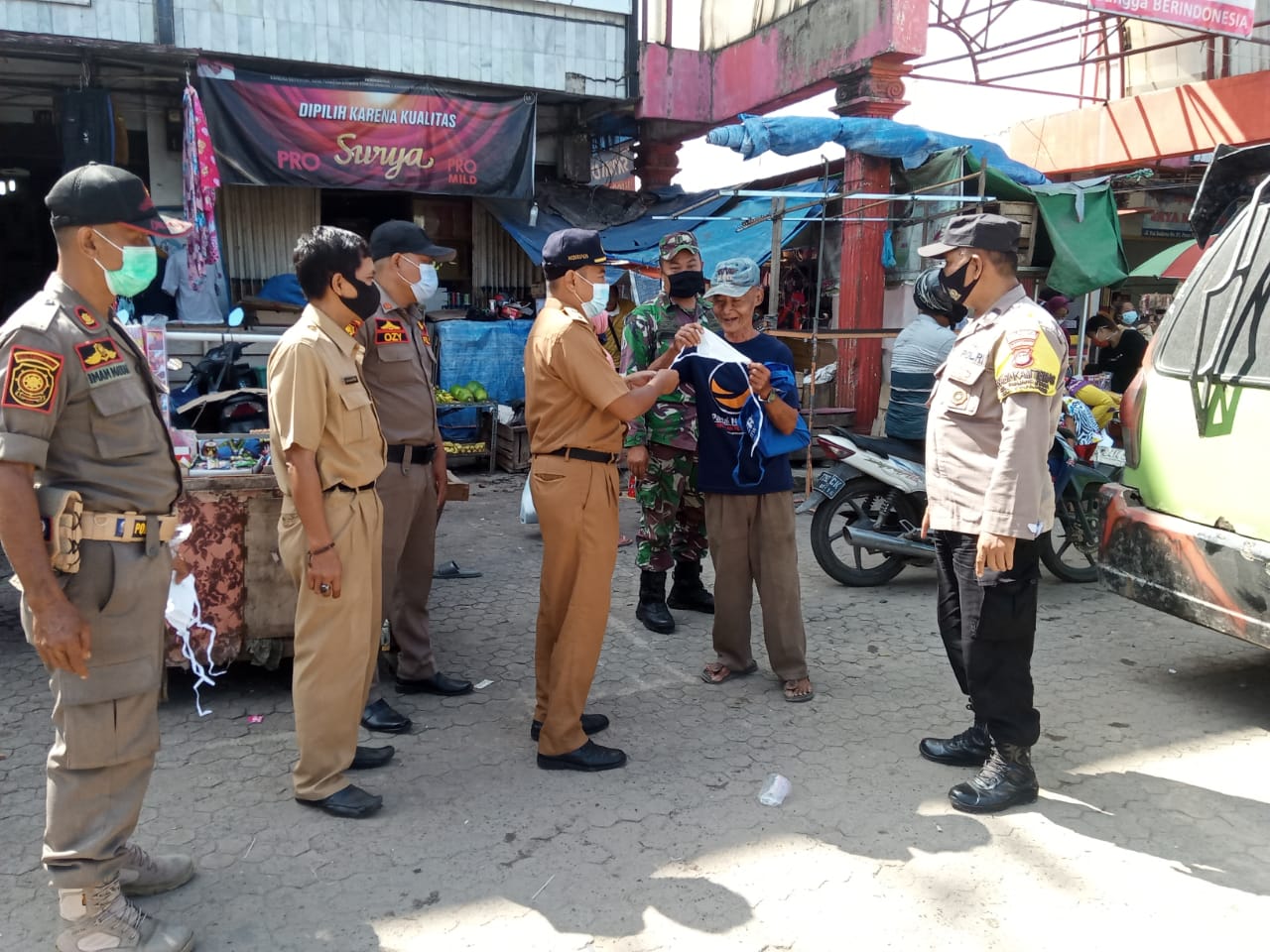 Kodim 0410/KBL Pelda Ardinudin dan Sejumlah Personel Gugus Tugas Penanganan Covid 19
