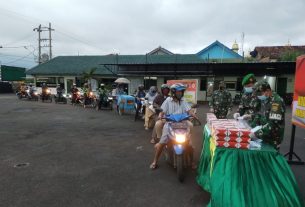 Di Bulan suci Ramadhan Kodim 0410/KBL Menggelar kegiatan Berbagi Takjil