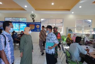 Persiapan PTM, 75 Tenaga Pendidik SMP N 1 Ngadirojo Dan SD N 1 Gedong Di Vaksin