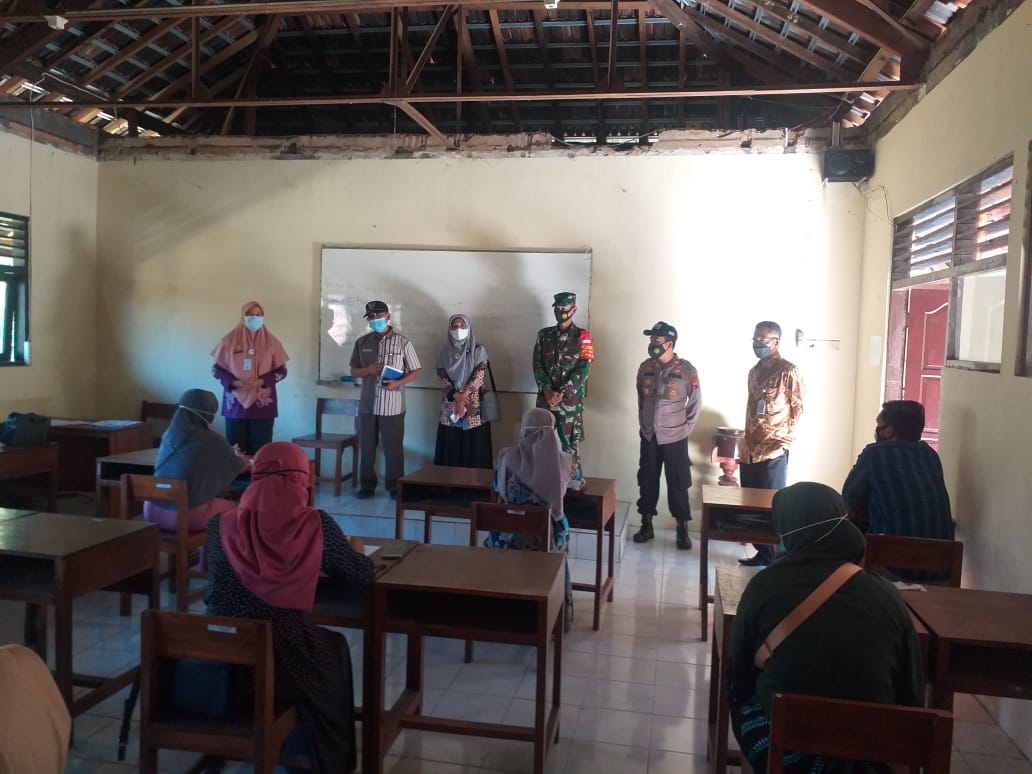 Jelang PTM, Wali Murid Mendapatkan Sosialisasi Pencegahan Dan Penularan Covid-19