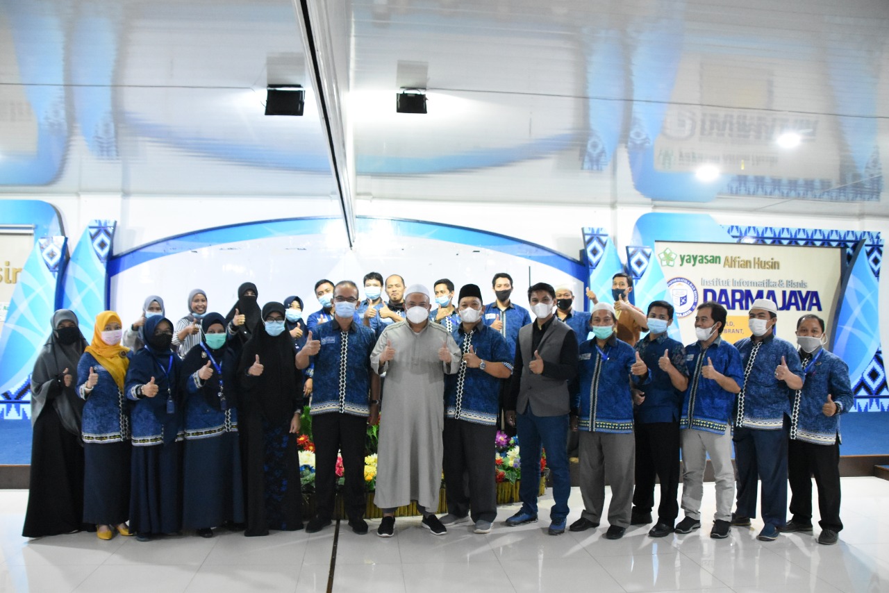 IIB Darmajaya Gelar Training Communication Skills untuk Dosen Prodi TI