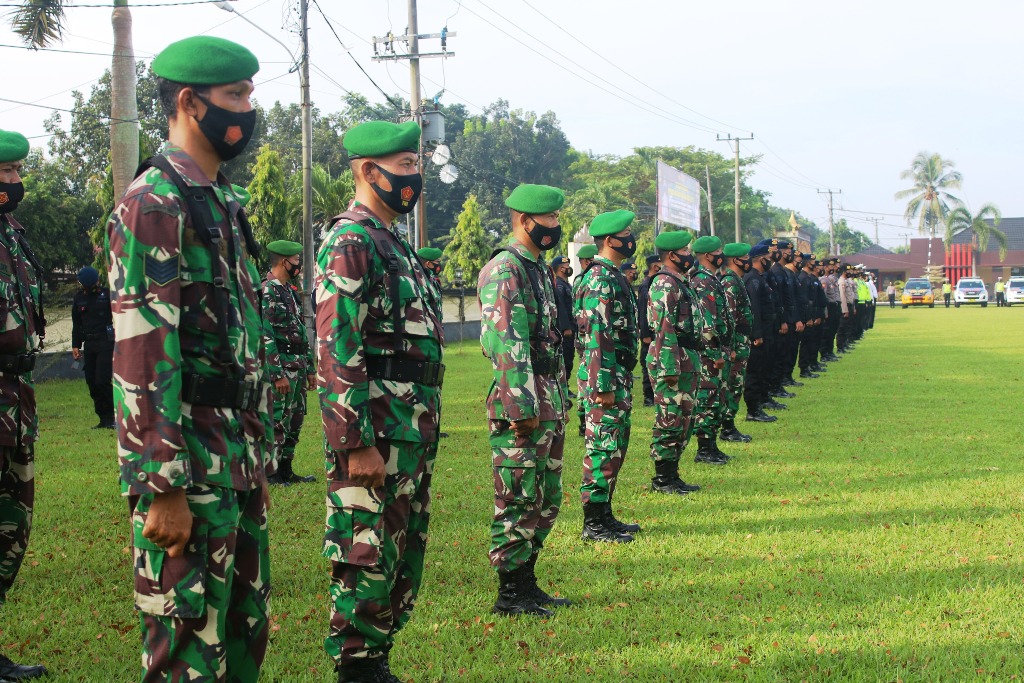 Apel Gelar Pasukan Ops Ketupat Krakatau 2021 Polres Lamtim Dihadiri Dandim dan Jajaran Forkopimda