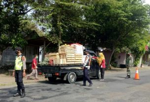 Koramil Jajaran Kodim Wonogiri Turut Pantau Pemudik Dipos Perbatasan Antar Provinsi
