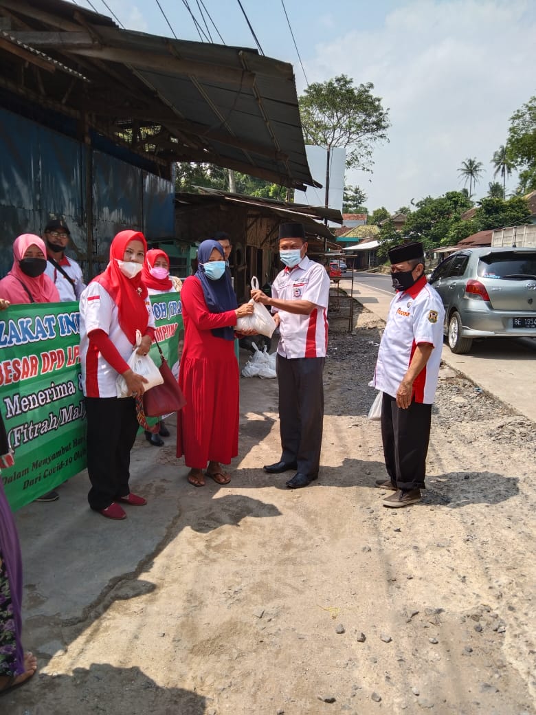 DPD LPM Kota Bandar Lampung Salurkan 450 Paket Zakat