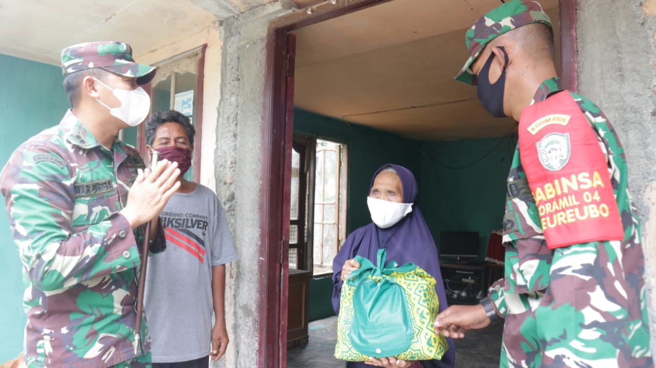 Dandim Aceh Barat : Kebahagiaan Kaum Dhuafa Adalah Kebahagiaan Kita Bersama