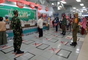 Gugus Tugas Himbau pengunjung Ramayana Tanjung Karang