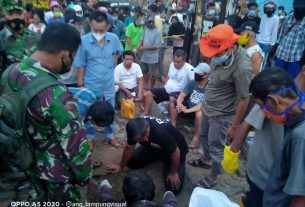 Bermain Hujan, Balita 4 tahun Hanyut Terbawa Arus Gorong - gorong