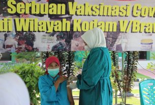 Kodim Bojonegoro Laksanakan Vaksinasi Covid-19 Terhadap Warakawuri Dan Purnawirawan