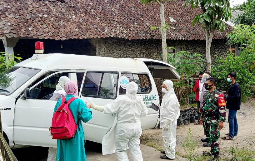 Antisipasi Penyebaran Covid 19 Warga Tlogolele Jalani Swab