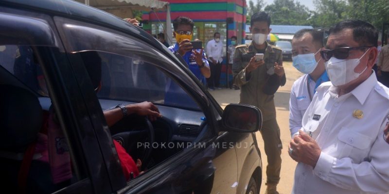 Taman Kehati Dibuka Kembali, Bupati Saply Pantau Prokes