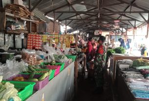 Begini Cara Babinsa Kelurahan Banjarsari Dalam Memutus Penyebaran Covid-19 di Wilayahnya