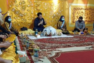 Kapolres Tanggamus Silaturahmi dengan Para Tokoh Adat di Pekon Karang Agung