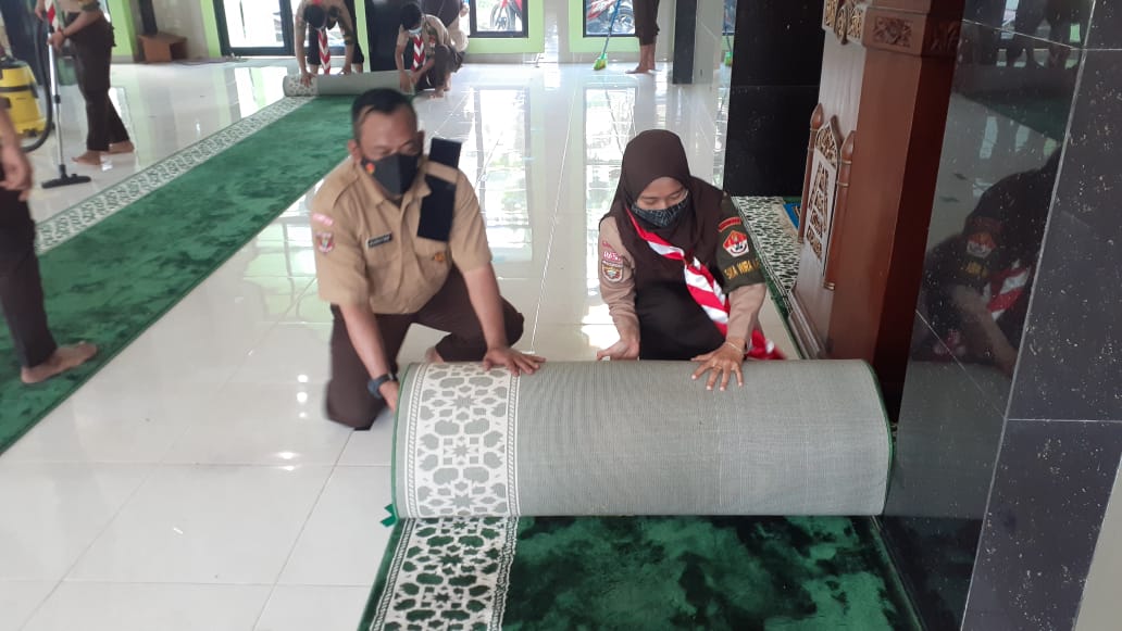 Saka Wira Kartika Menggelar kegiatan Karya Bhakti