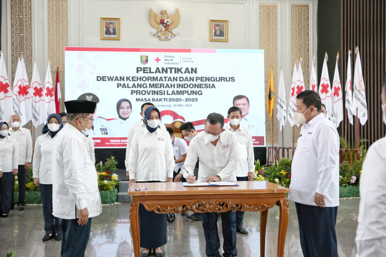 Riana Sari Arinal Dilantik sebagai Ketua Palang Merah Indonesia Provinsi Lampung Masa Bakti 2020 - 2025