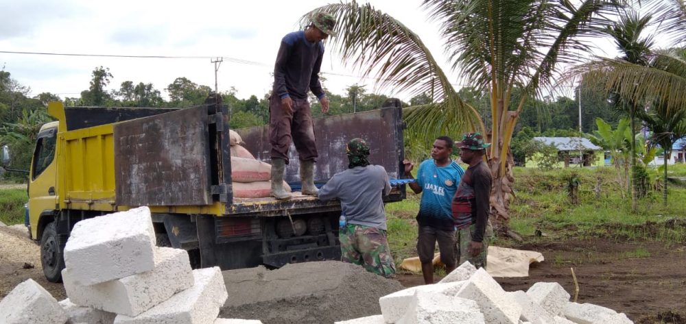 Berkat TMMD, Warga Kampung Dorba Bersemangat Kembali