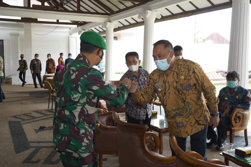 Bupati Tubaba Hadiri Rapat Evaluasi PPKM Provinsi Lampung