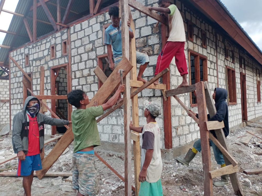Cairkan Suasana Ditengah Kesibukan dalam Program TMMD