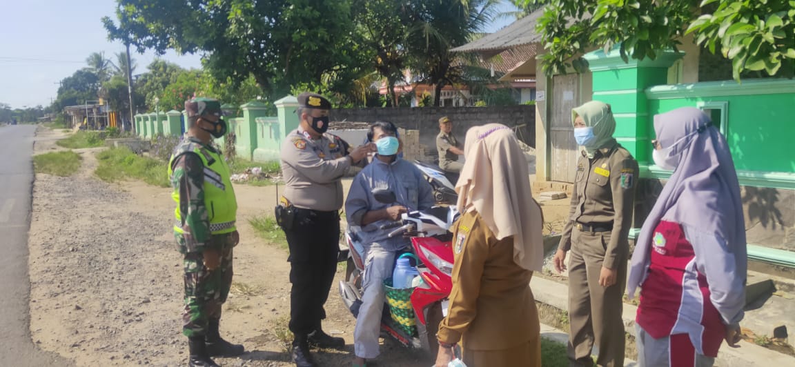 Dandim 0429/Lamtim Himbau Babinsa Terus Aktif Di Posko PPKM Mikro