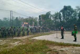 Dandim Ambil Apel Pagi Satgas TMMD Reguler ke-111