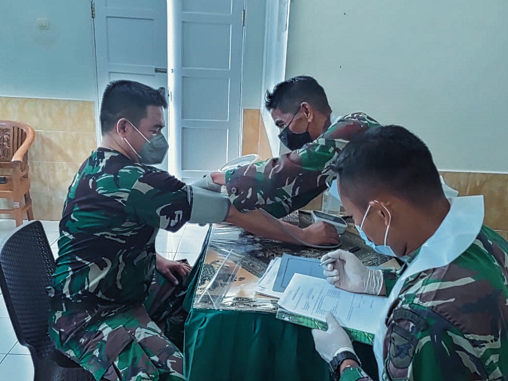 Danridam XII/Tpr Imbau Prajurit Rutin Periksa Kesehatan