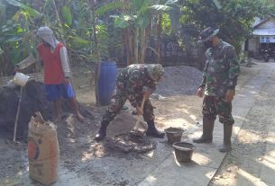 Duet Maut Sertu Jumroni bersama Koptu Erwan Santoso Di Rehab RTLH TMMD Reg.111 Kodim Pati