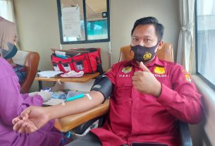 Hut Bhayangkara Ke-75, Personel dan Bhayangkari Polres Lampung Utara Donorkan Darahnya