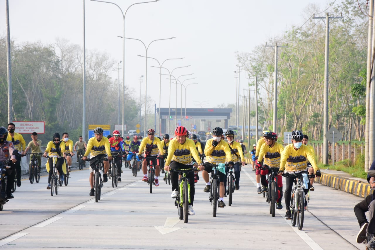 Kejati Lampung Gowes Jelajahi Tubaba