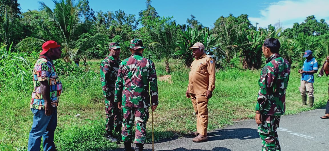 Kepala Distrik Pantai Timur Papua Dukung Giat TMMD ke-111