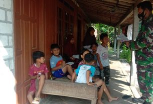 Kopda Bowo Kehadirannya Selalu Dinantikan Oleh Anak-Anak Desa Tamansari